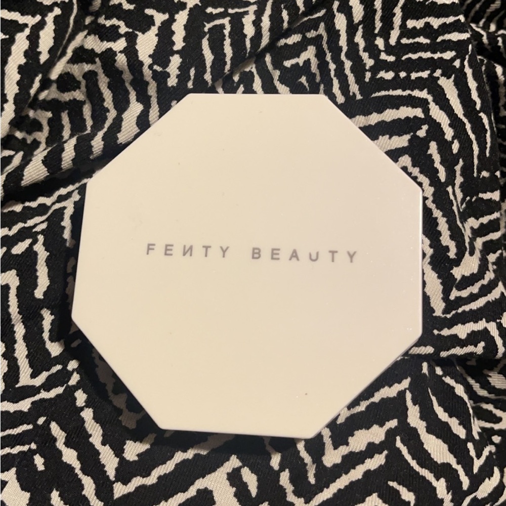 FENTY BEAUTY |  Killawatt Freestyle Highlighter